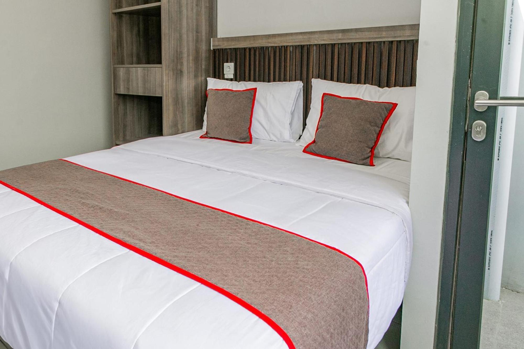 Hotel O Apartment Riverdale Cikarang Near Sgc Mall เบกาซิ ภายนอก รูปภาพ